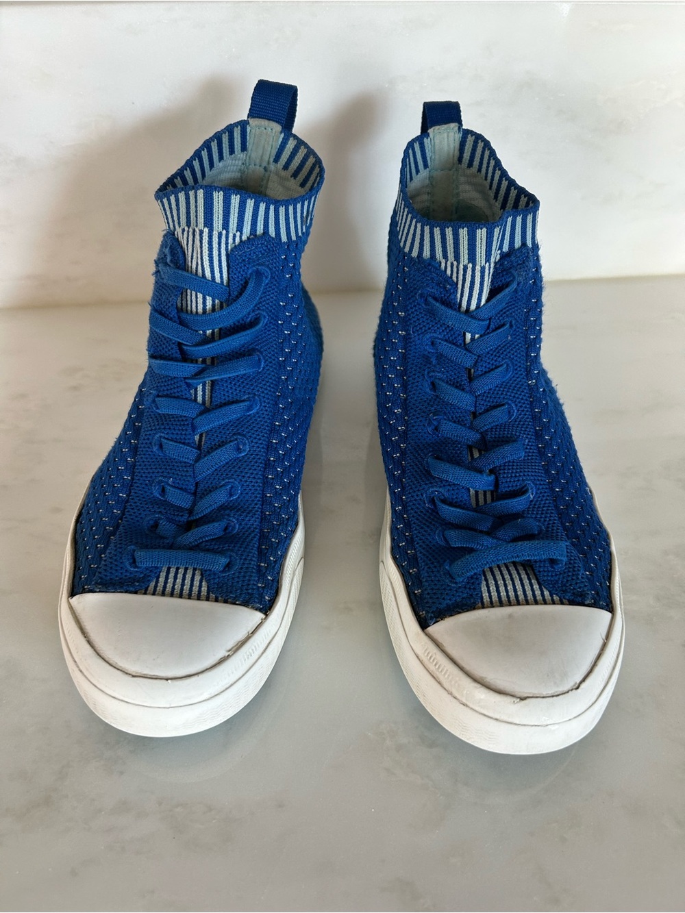 NATIVE Jefferson 2.0 Blue High Tops Big Kids Size J3